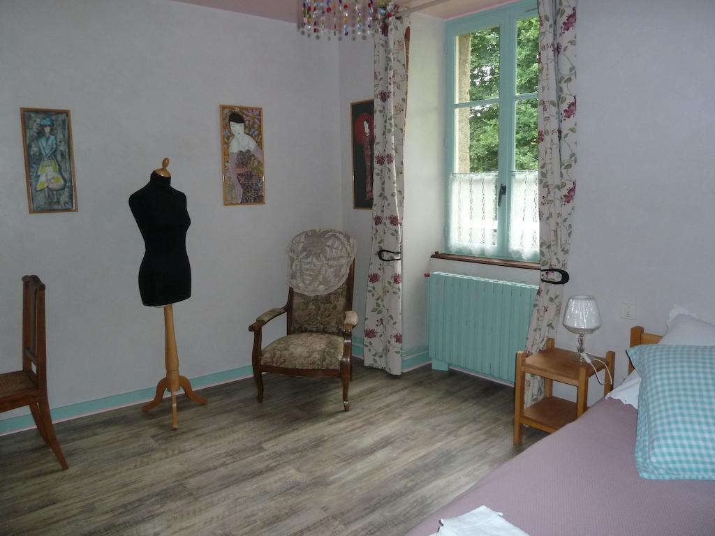 B&B L'Atelier Du Presbytere Saint-Maugan Cameră foto